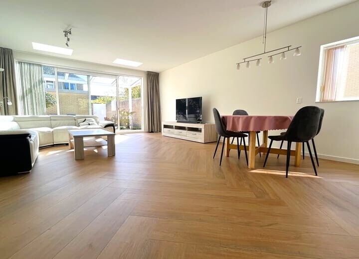 Hoekwoning te koop: Sparrendaal 17, Amstelveen