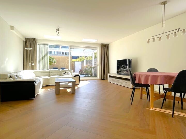 Hoekwoning te koop: Sparrendaal 17, Amstelveen