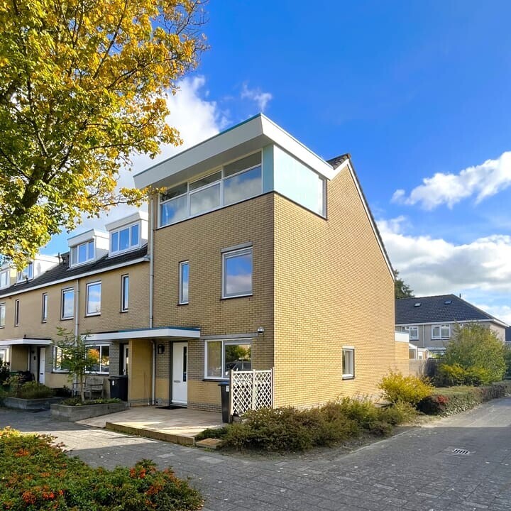 Hoekwoning te koop: Sparrendaal 17, Amstelveen
