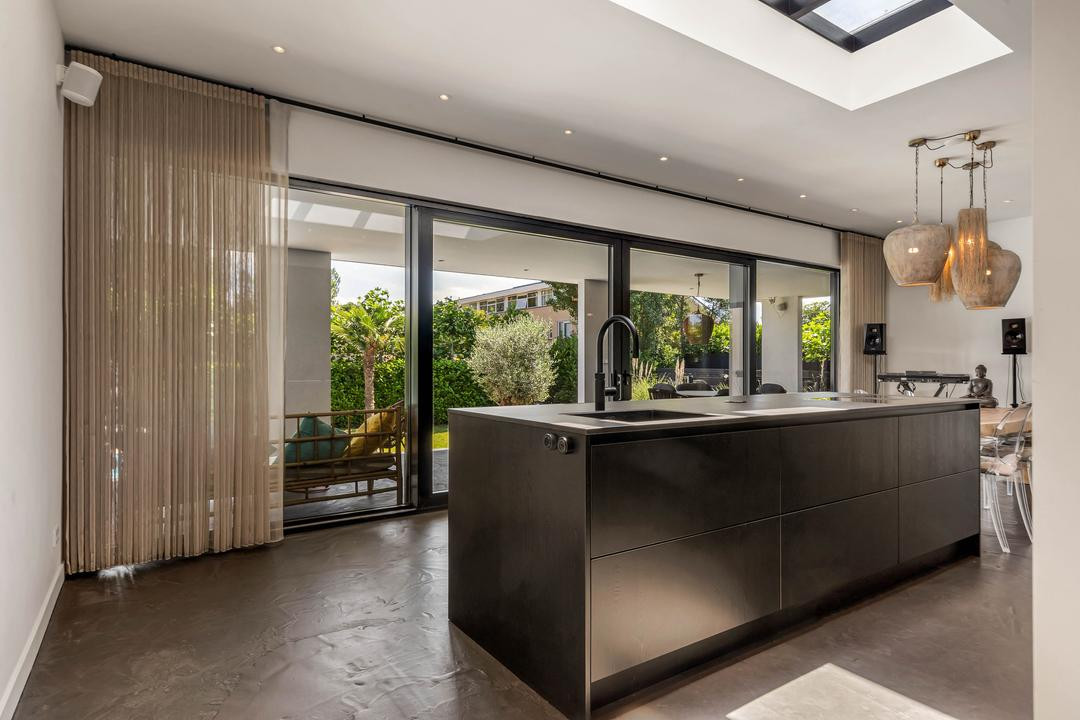 Vrijstaande woning te koop: Legmeerdijk 130, Amstelveen