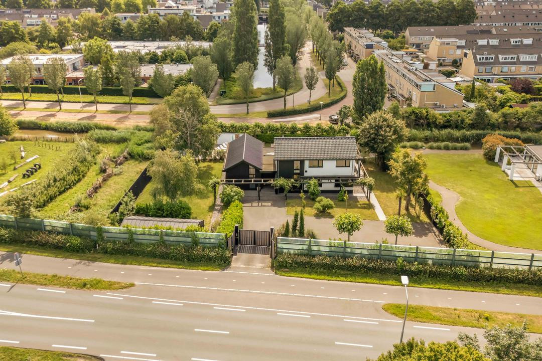 Vrijstaande woning te koop: Legmeerdijk 130, Amstelveen