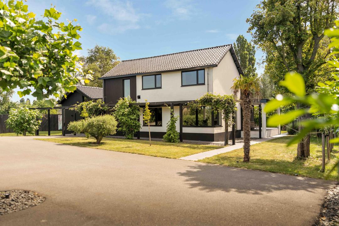 Vrijstaande woning te koop: Legmeerdijk 130, Amstelveen