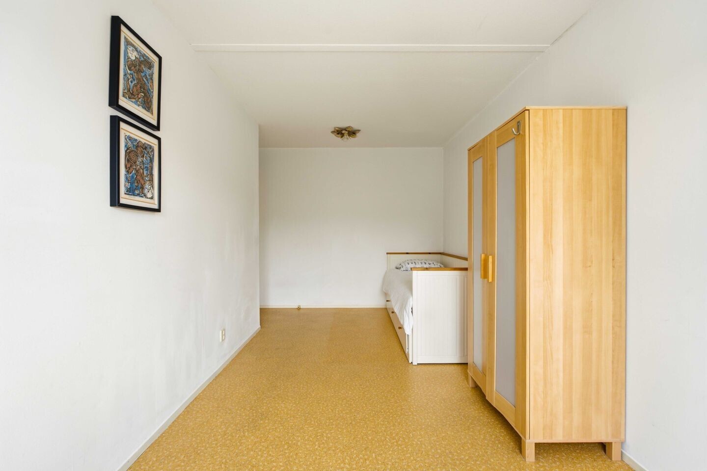 Tussenwoning te koop: Marga Klompélaan 8, Amstelveen