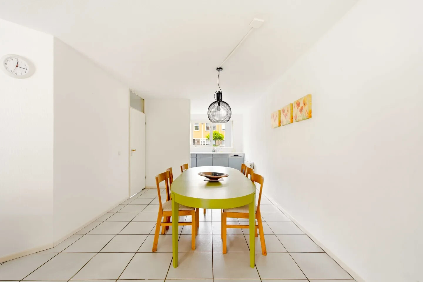 Tussenwoning te koop: Marga Klompélaan 8, Amstelveen