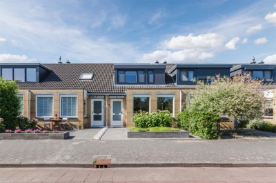 Caro van Eyckhof 6