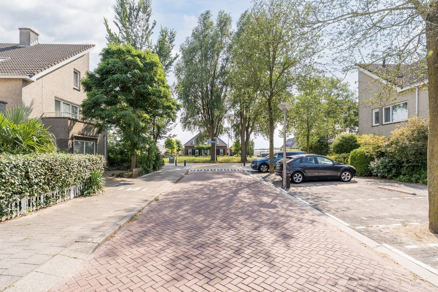 Tussenwoning te koop: Bertus Aafjeslaan 50, Amstelveen