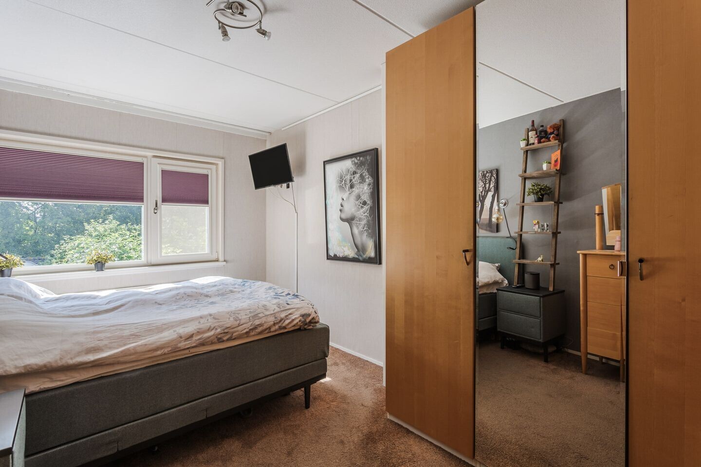 Tussenwoning te koop: Anne de Vrieslaan 47, Amstelveen