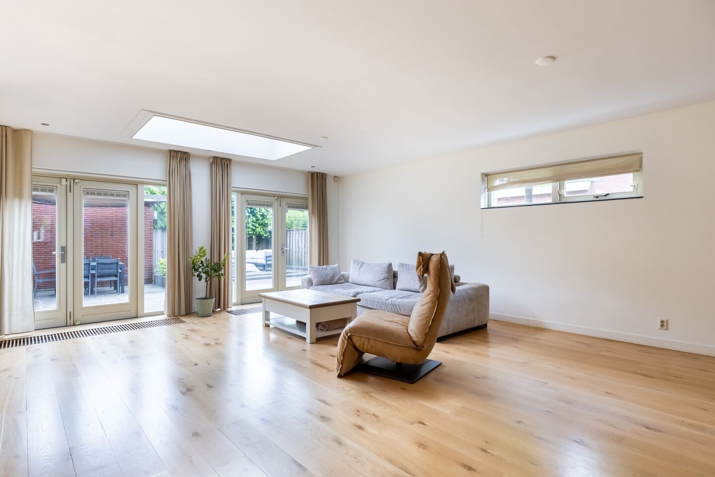 Hoekwoning te koop: Renate Rubinsteinlaan 5, Amstelveen
