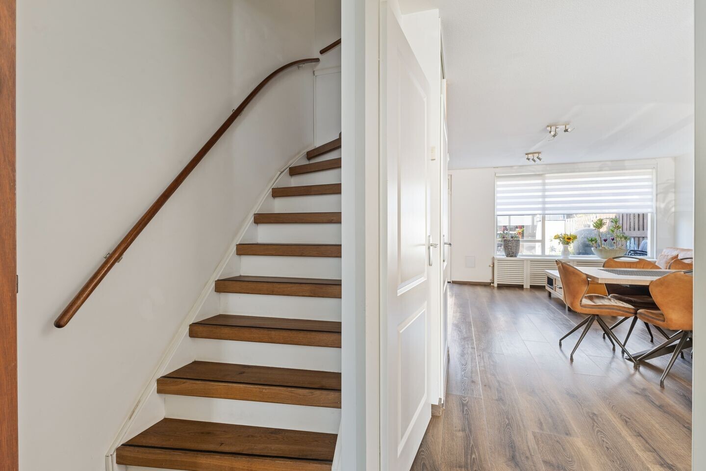 Tussenwoning te koop: Marketentster 55, Amstelveen