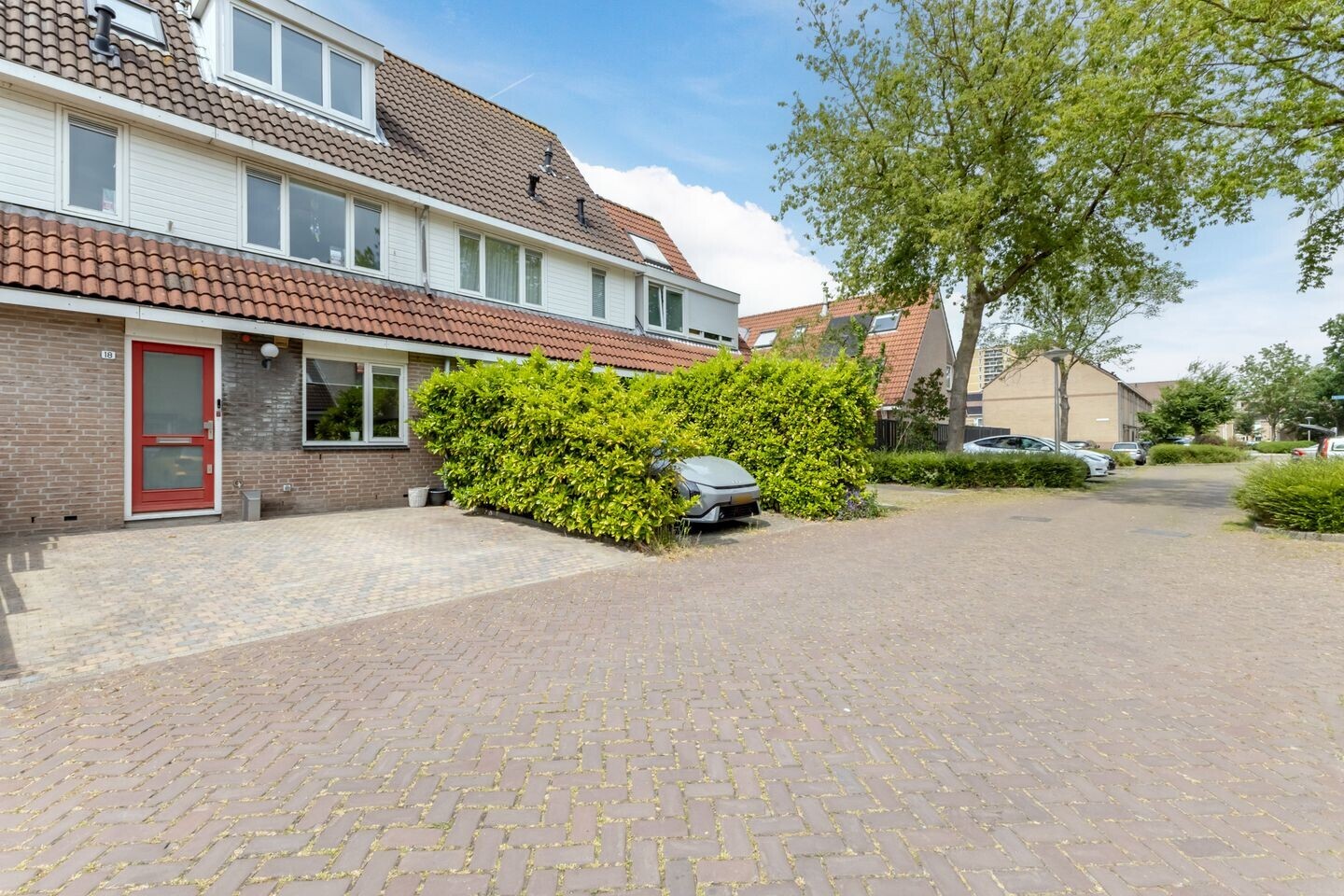 Tussenwoning te koop: De Zon 18, Amstelveen
