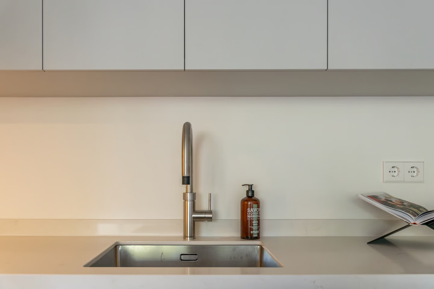 Appartement te koop: Dr. Willem Dreesweg 301, Amstelveen