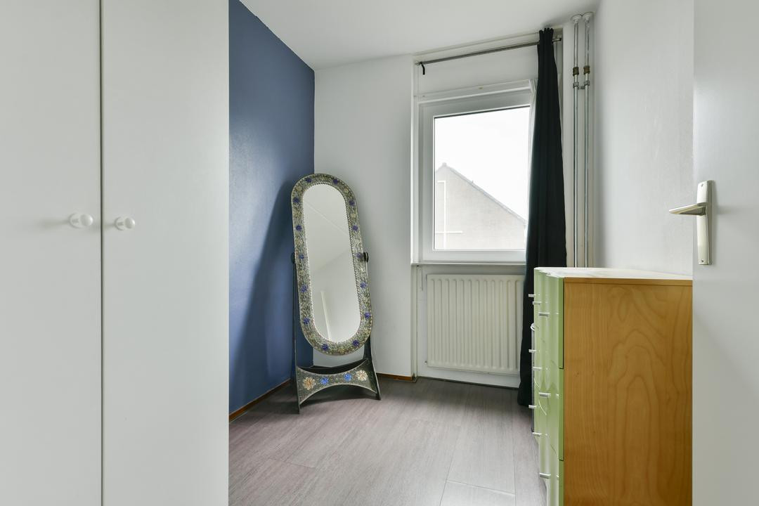 Tussenwoning te koop: Abraham Rademakerstraat 17, Ouderkerk Aan De Amstel