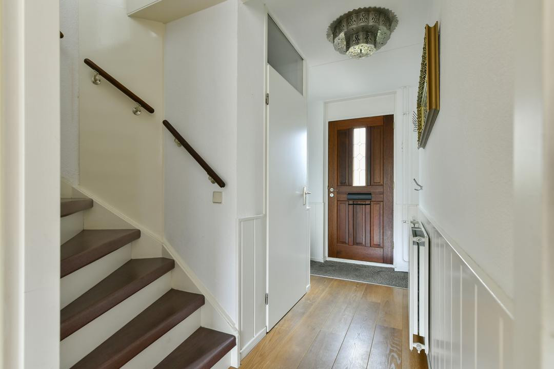 Tussenwoning te koop: Abraham Rademakerstraat 17, Ouderkerk Aan De Amstel