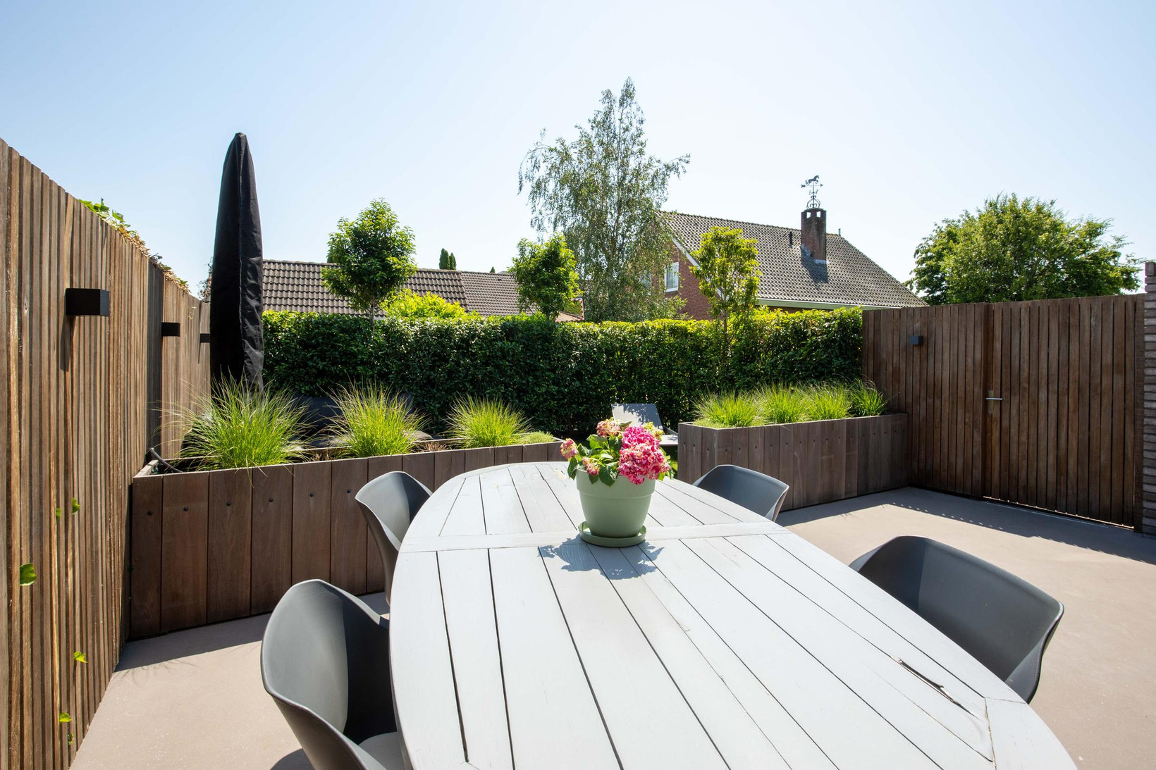 Hoekwoning te koop: Middenweg 100, Ouderkerk Aan De Amstel