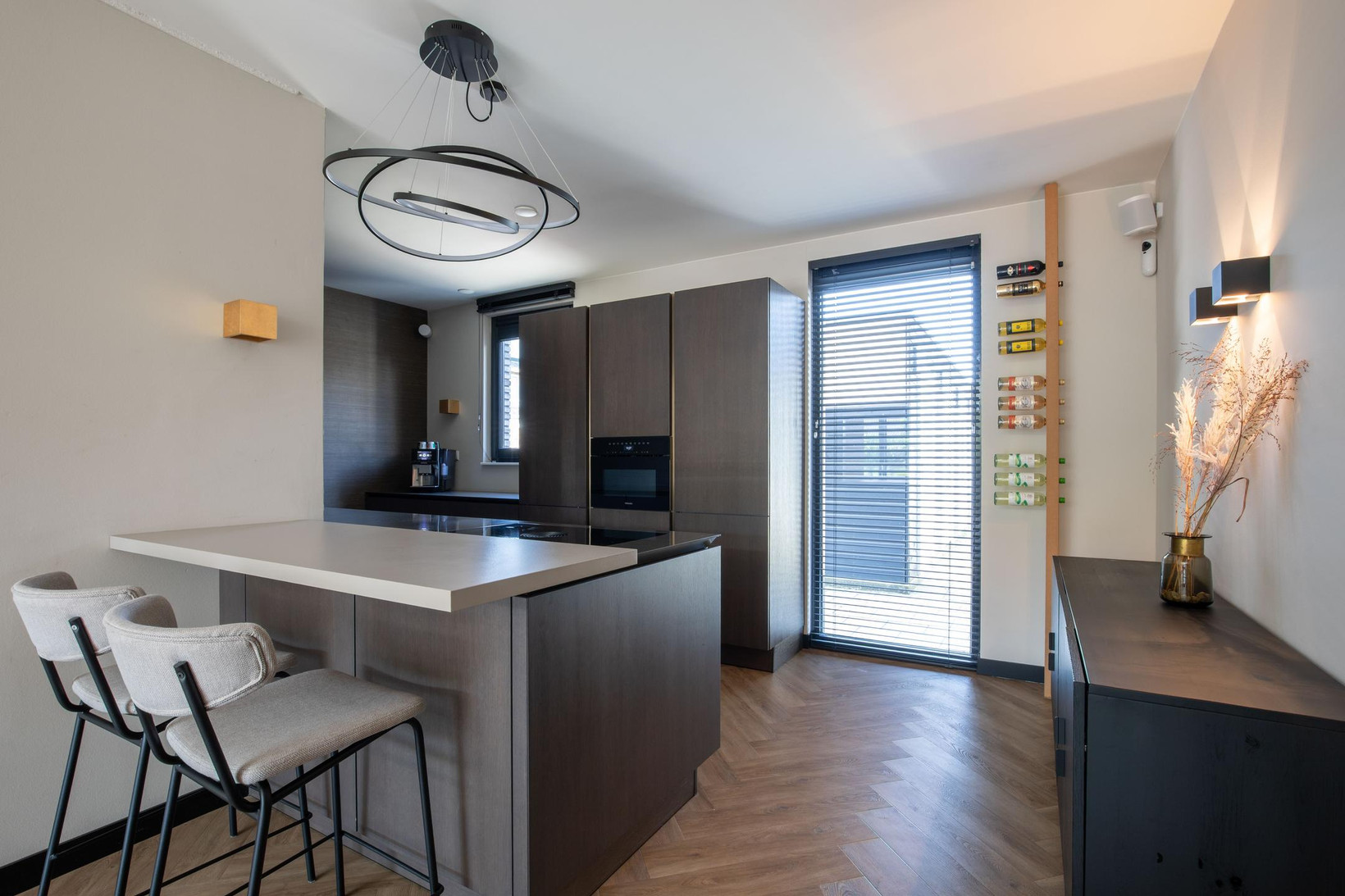 Hoekwoning te koop: Middenweg 100, Ouderkerk Aan De Amstel