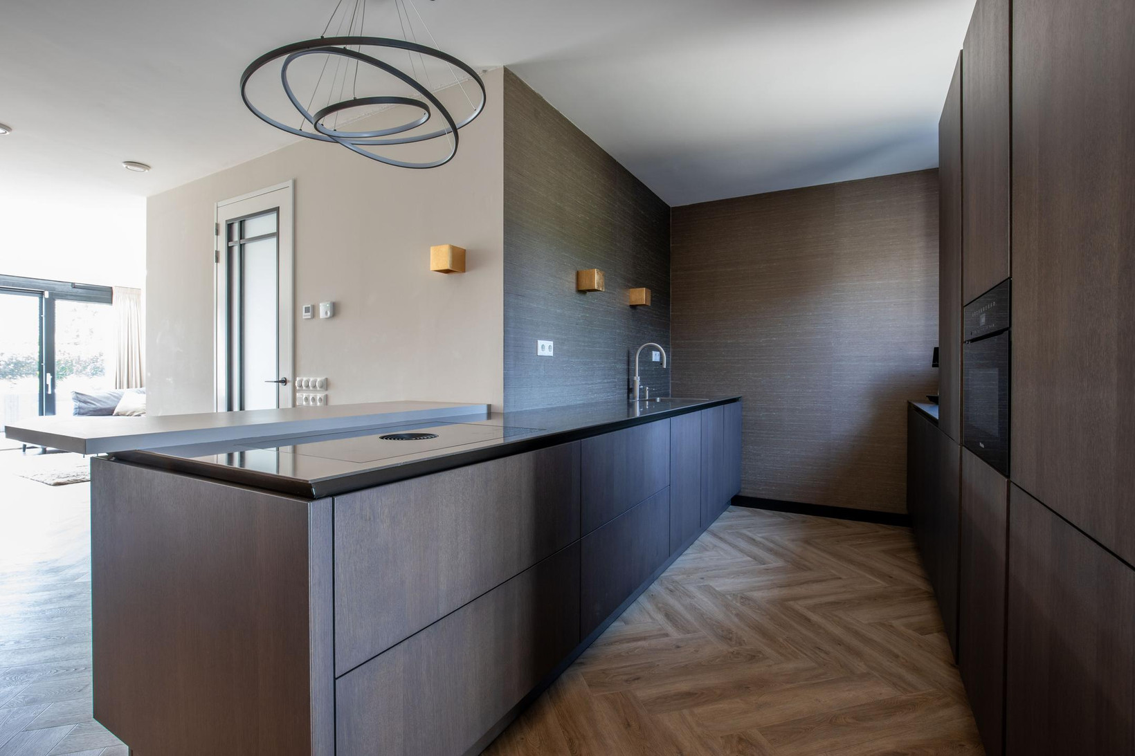 Hoekwoning te koop: Middenweg 100, Ouderkerk Aan De Amstel