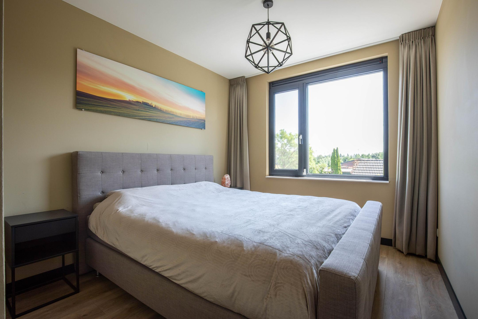 Hoekwoning te koop: Middenweg 100, Ouderkerk Aan De Amstel
