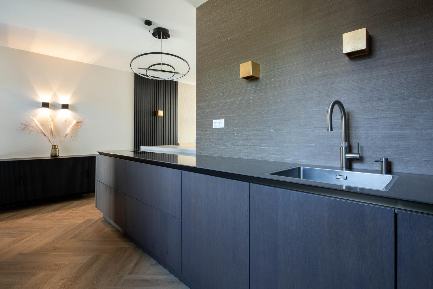 Hoekwoning te koop: Middenweg 100, Ouderkerk Aan De Amstel