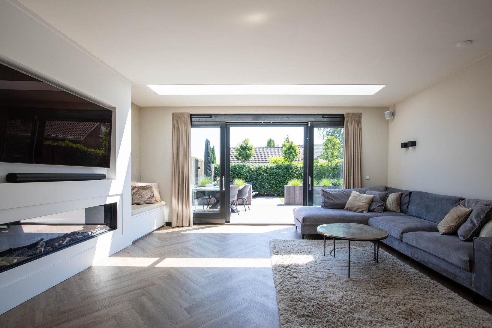 Hoekwoning te koop: Middenweg 100, Ouderkerk Aan De Amstel