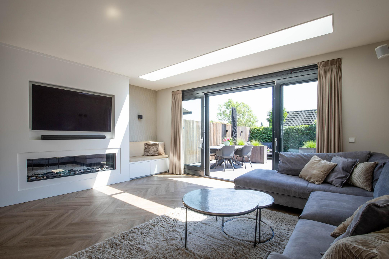 Hoekwoning te koop: Middenweg 100, Ouderkerk Aan De Amstel