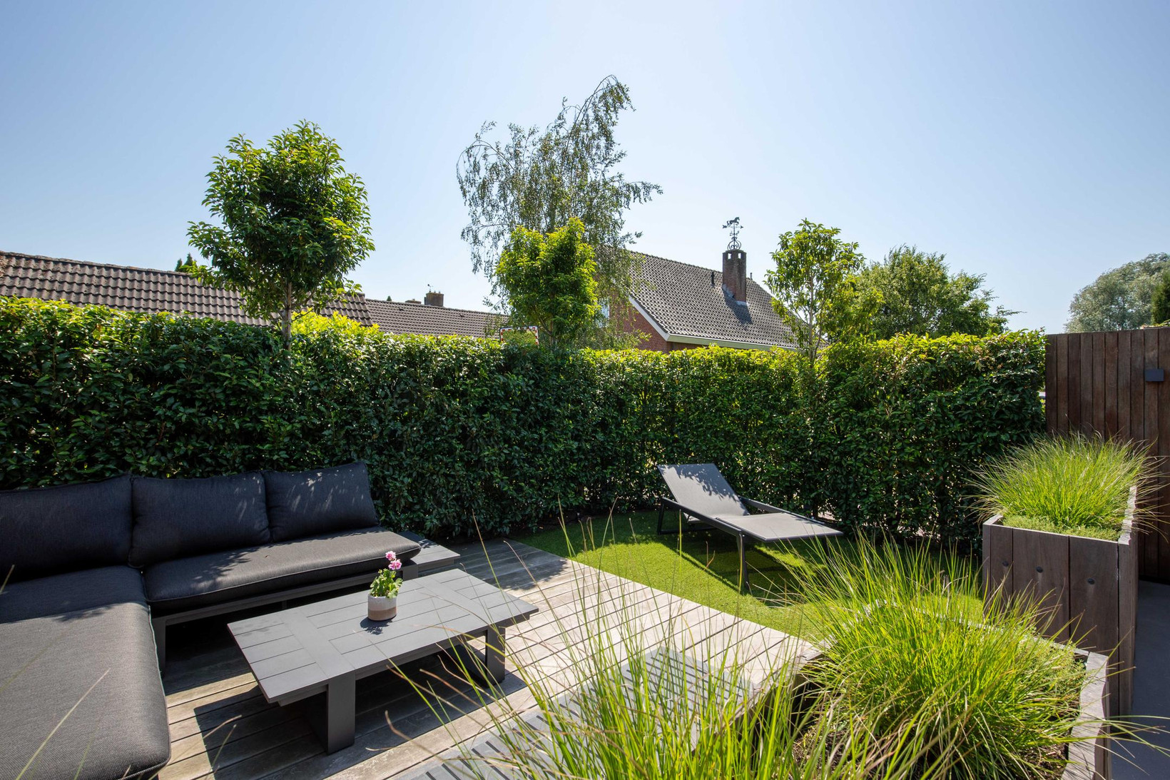 Hoekwoning te koop: Middenweg 100, Ouderkerk Aan De Amstel