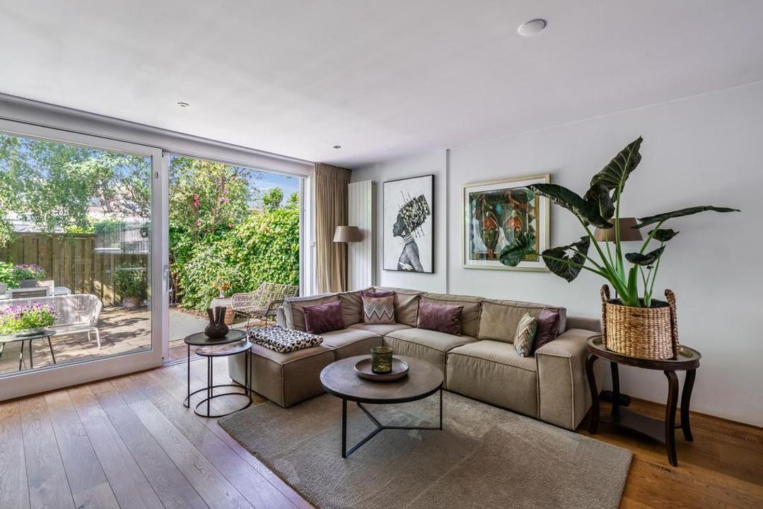 Tussenwoning te koop: Hoofdenburgsingel 190, Ouderkerk Aan De Amstel