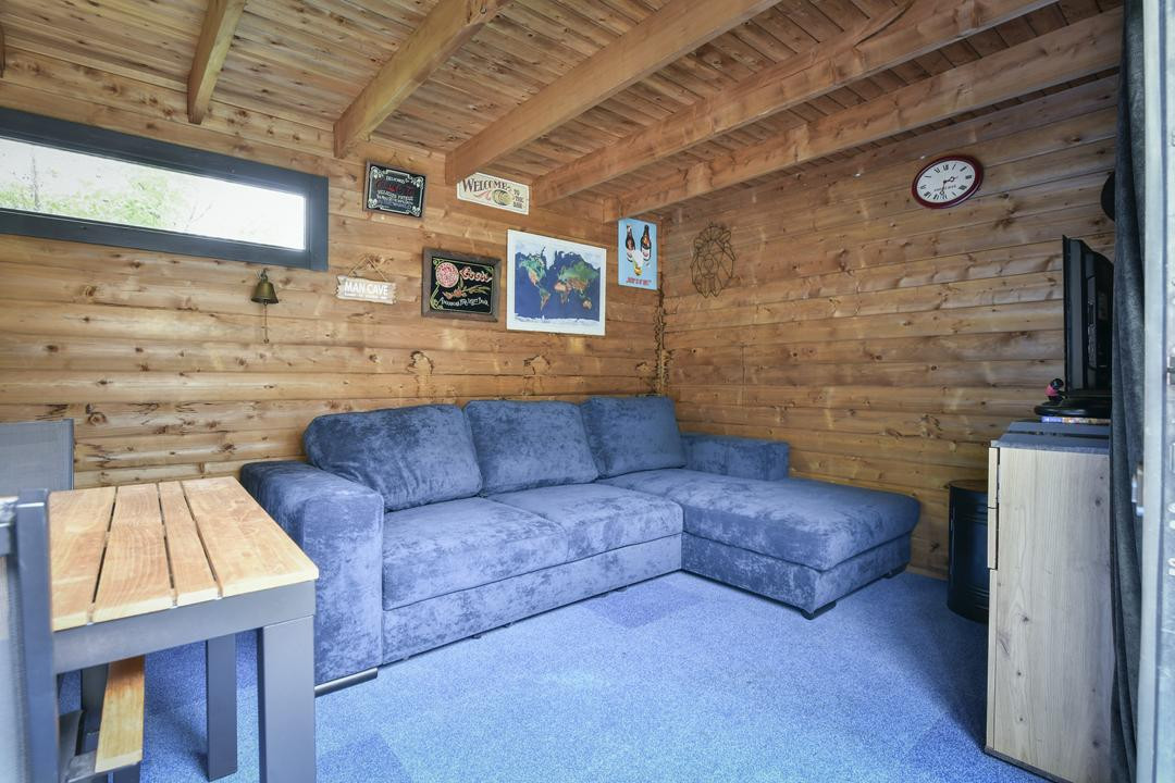 Tussenwoning te koop: Nederhoven 44, Ouderkerk Aan De Amstel