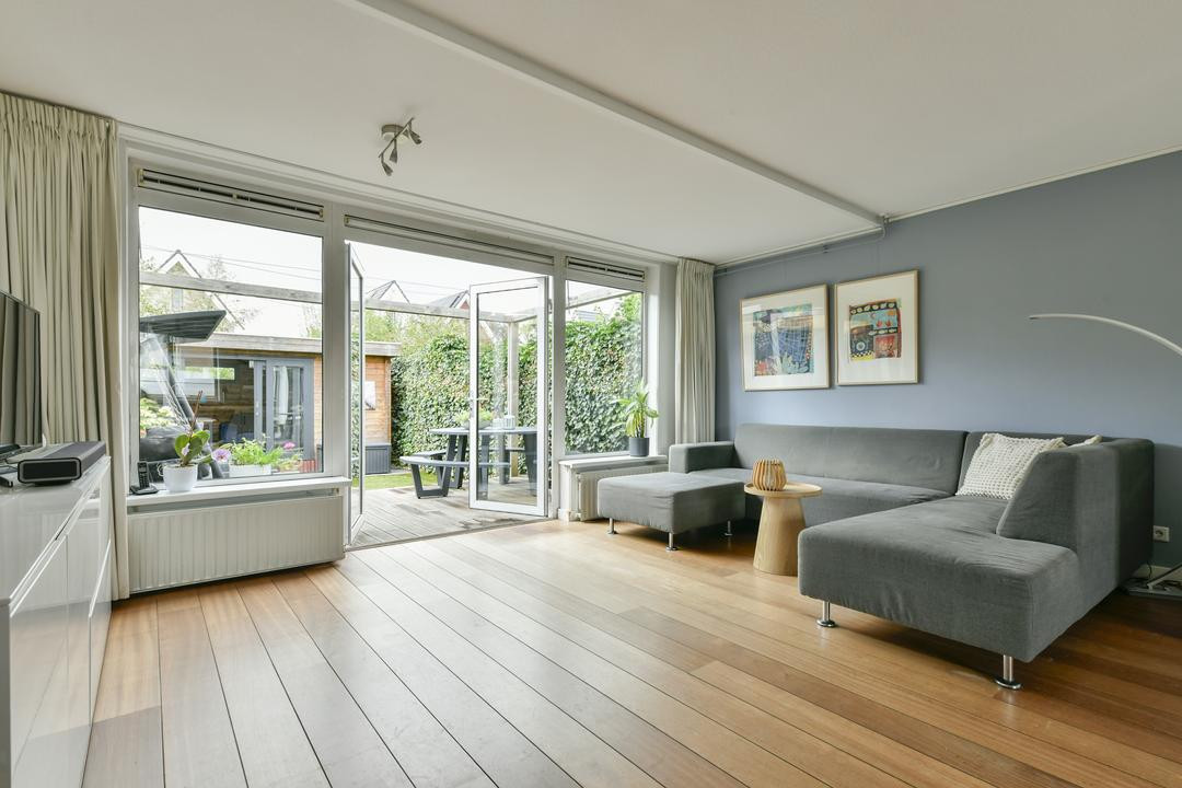 Tussenwoning te koop: Nederhoven 44, Ouderkerk Aan De Amstel