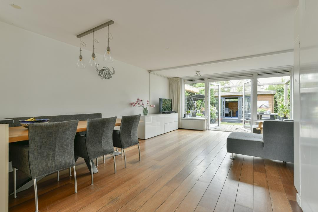 Tussenwoning te koop: Nederhoven 44, Ouderkerk Aan De Amstel