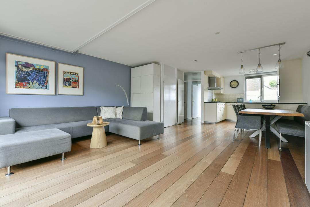 Tussenwoning te koop: Nederhoven 44, Ouderkerk Aan De Amstel