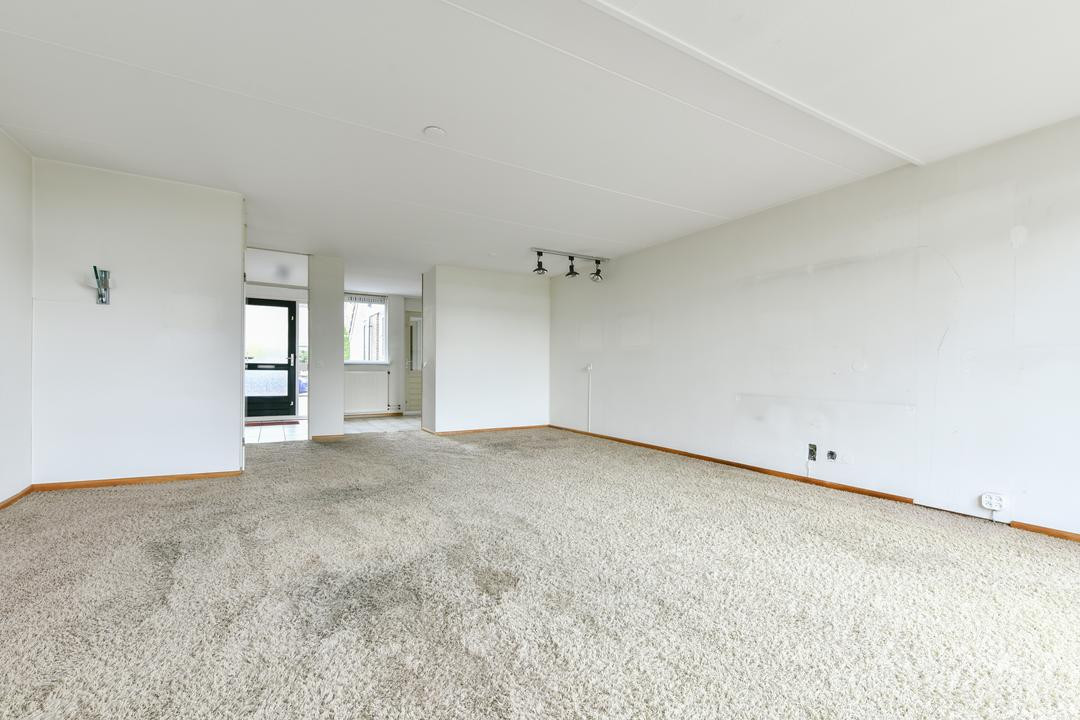 Tussenwoning te koop: Overweg 155, Ouderkerk Aan De Amstel