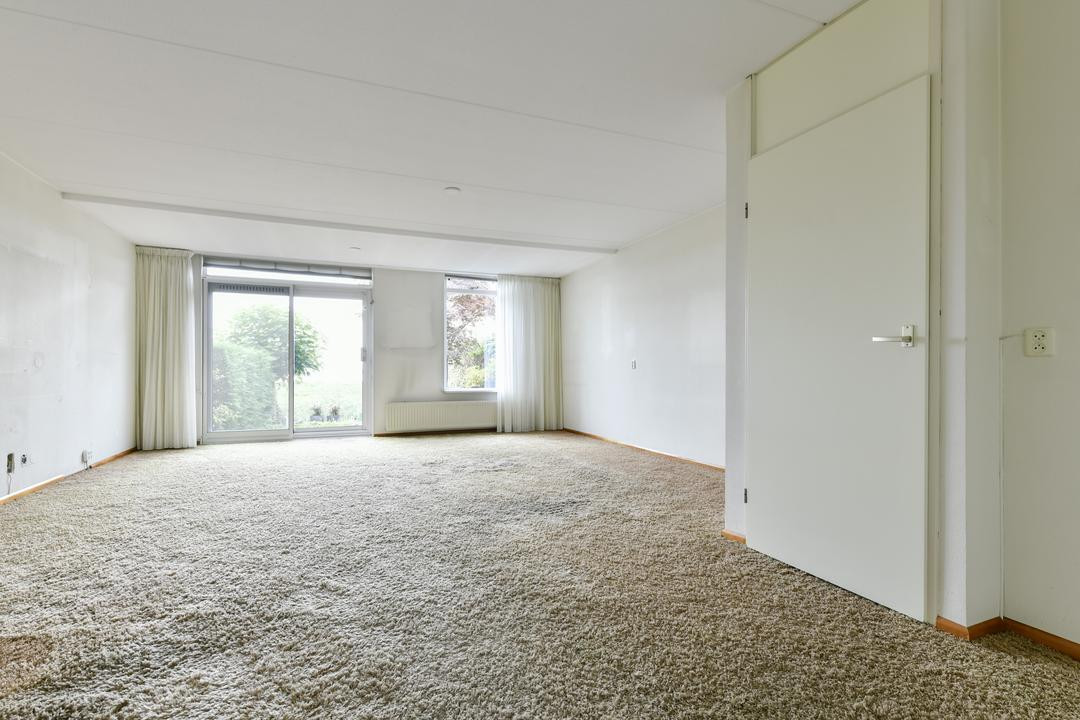 Tussenwoning te koop: Overweg 155, Ouderkerk Aan De Amstel
