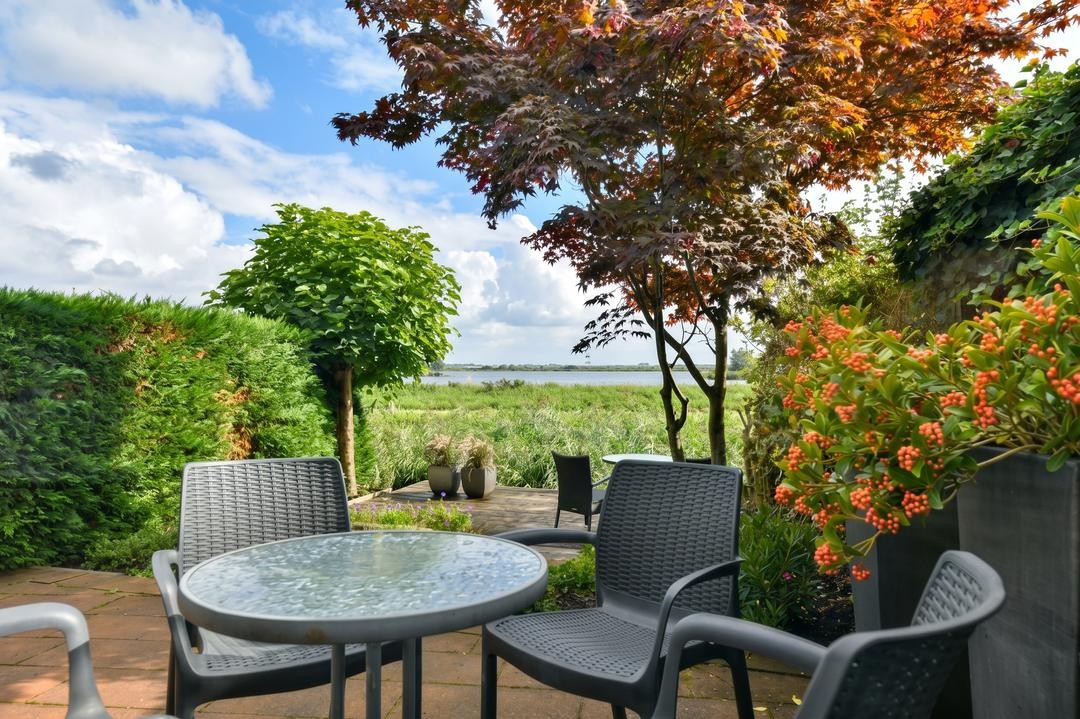 Tussenwoning te koop: Overweg 155, Ouderkerk Aan De Amstel
