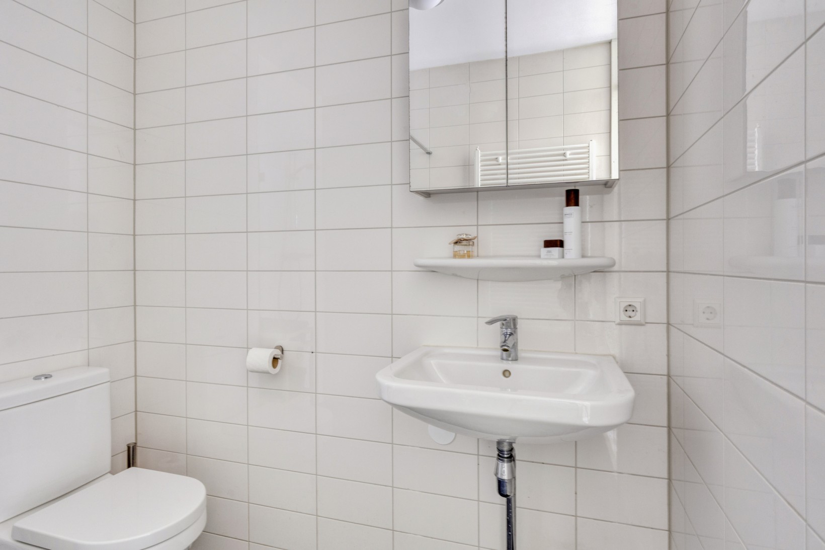 Tussenwoning te koop: Klaproos 4, Ouderkerk Aan De Amstel