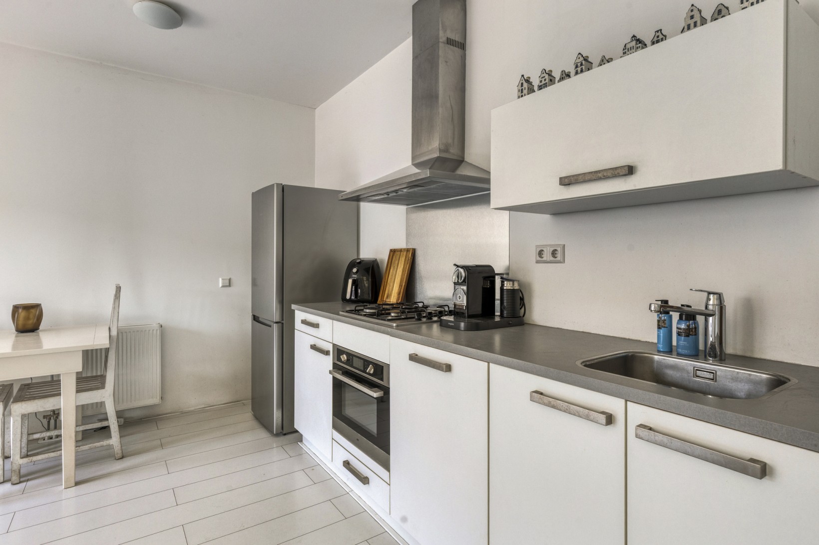 Tussenwoning te koop: Klaproos 4, Ouderkerk Aan De Amstel