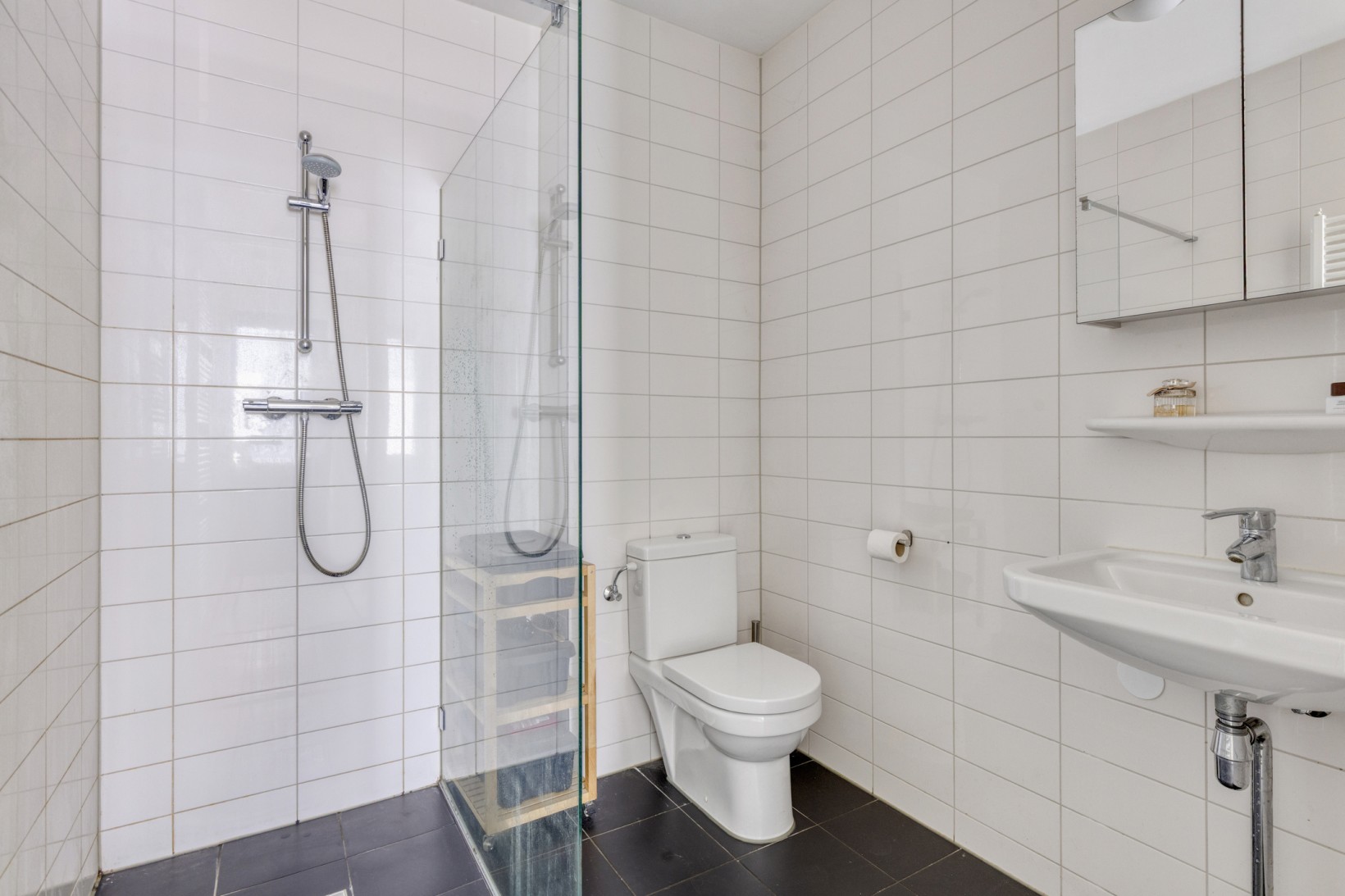 Tussenwoning te koop: Klaproos 4, Ouderkerk Aan De Amstel