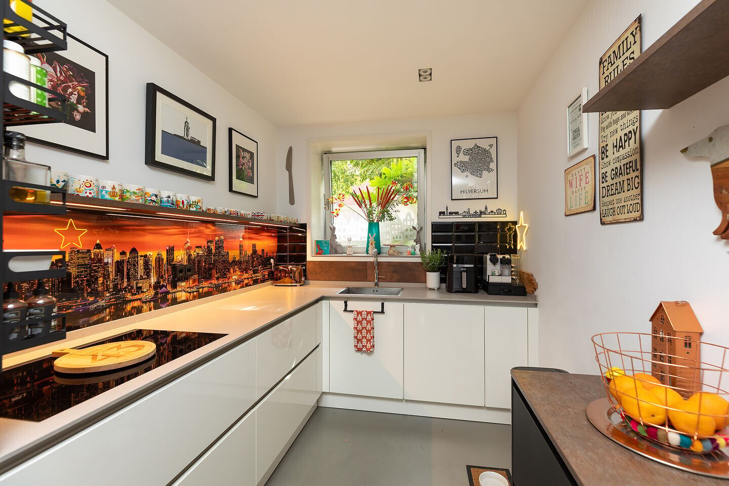 Tussenwoning te koop: Diepeweg 5, Hilversum