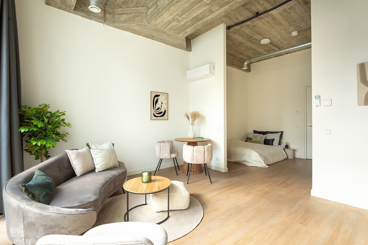 Studio te koop: Bussumerstraat 169, Hilversum
