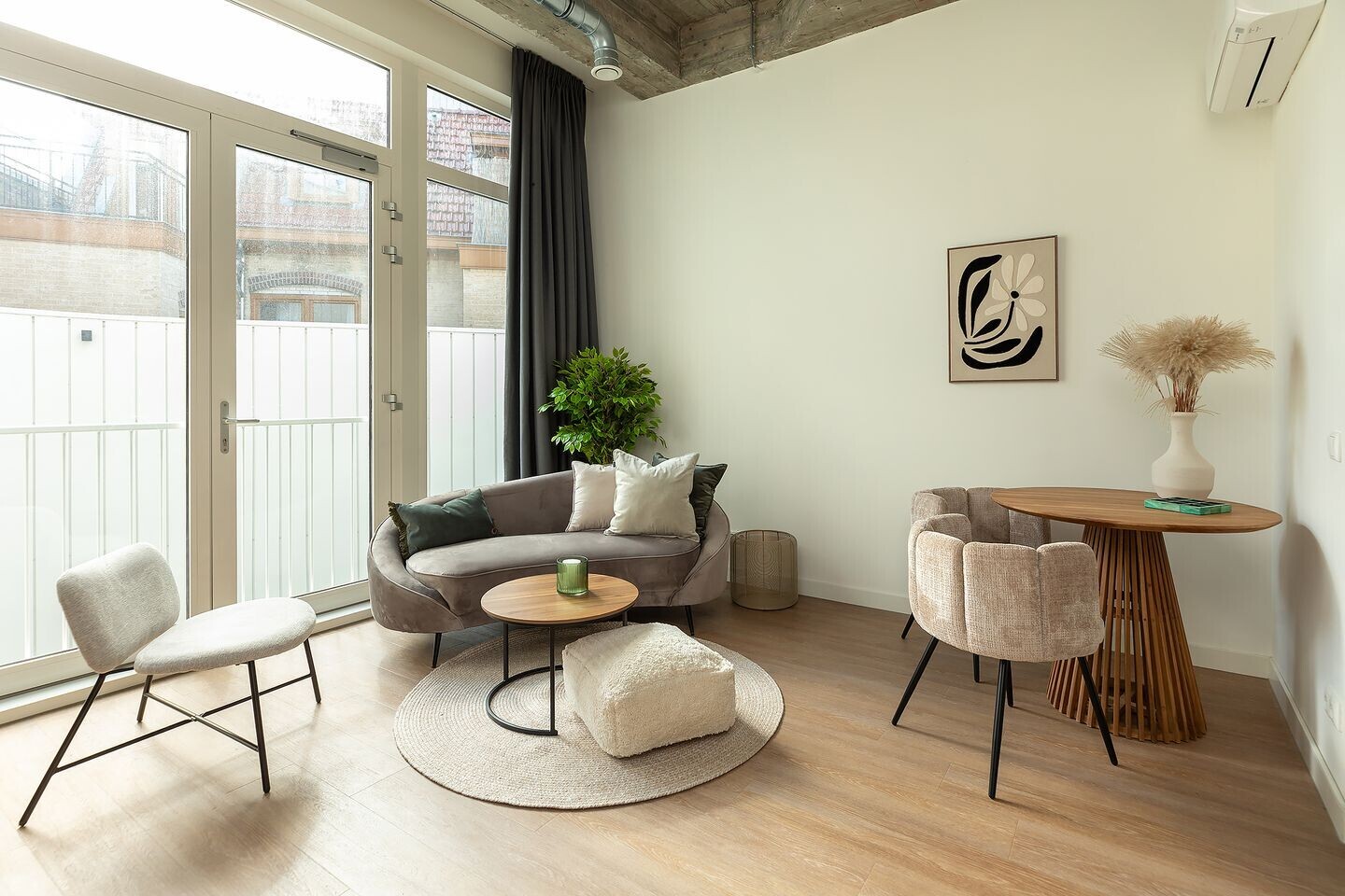 Studio te koop: Bussumerstraat 169, Hilversum