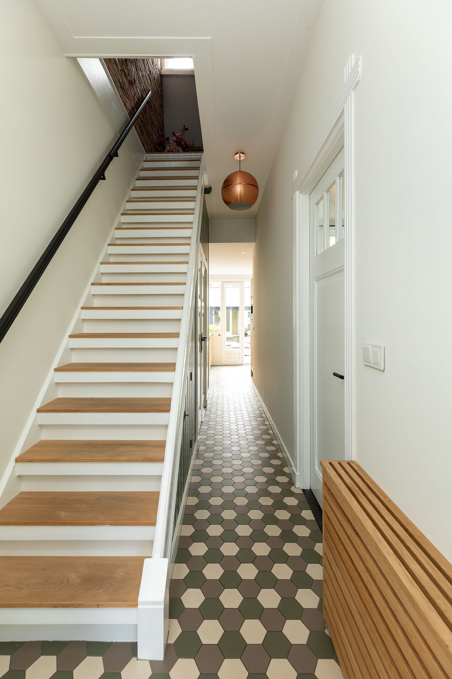 Hoekwoning te koop: Ruitersweg 103, Hilversum