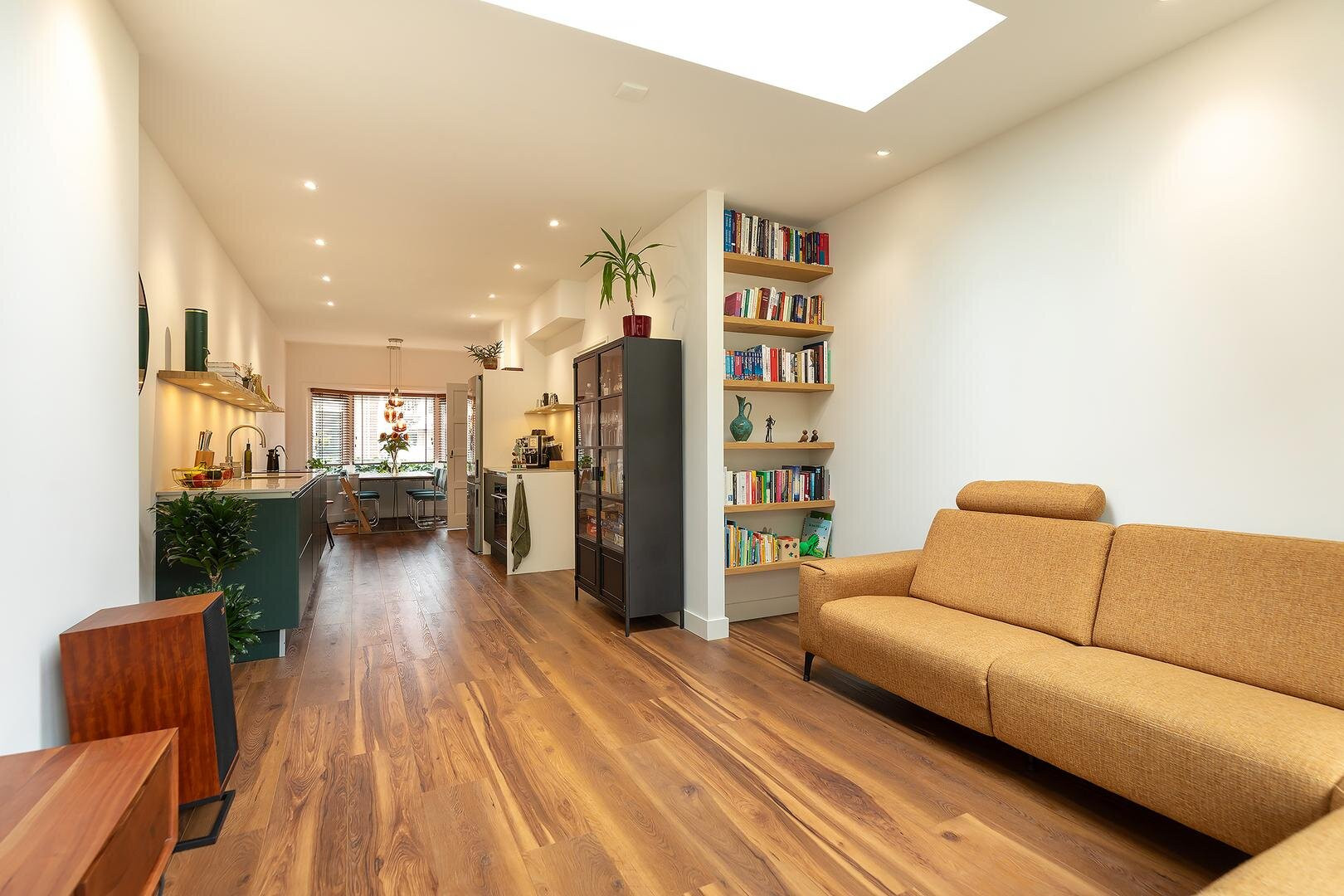 Tussenwoning te koop: Ruitersweg 28, Hilversum