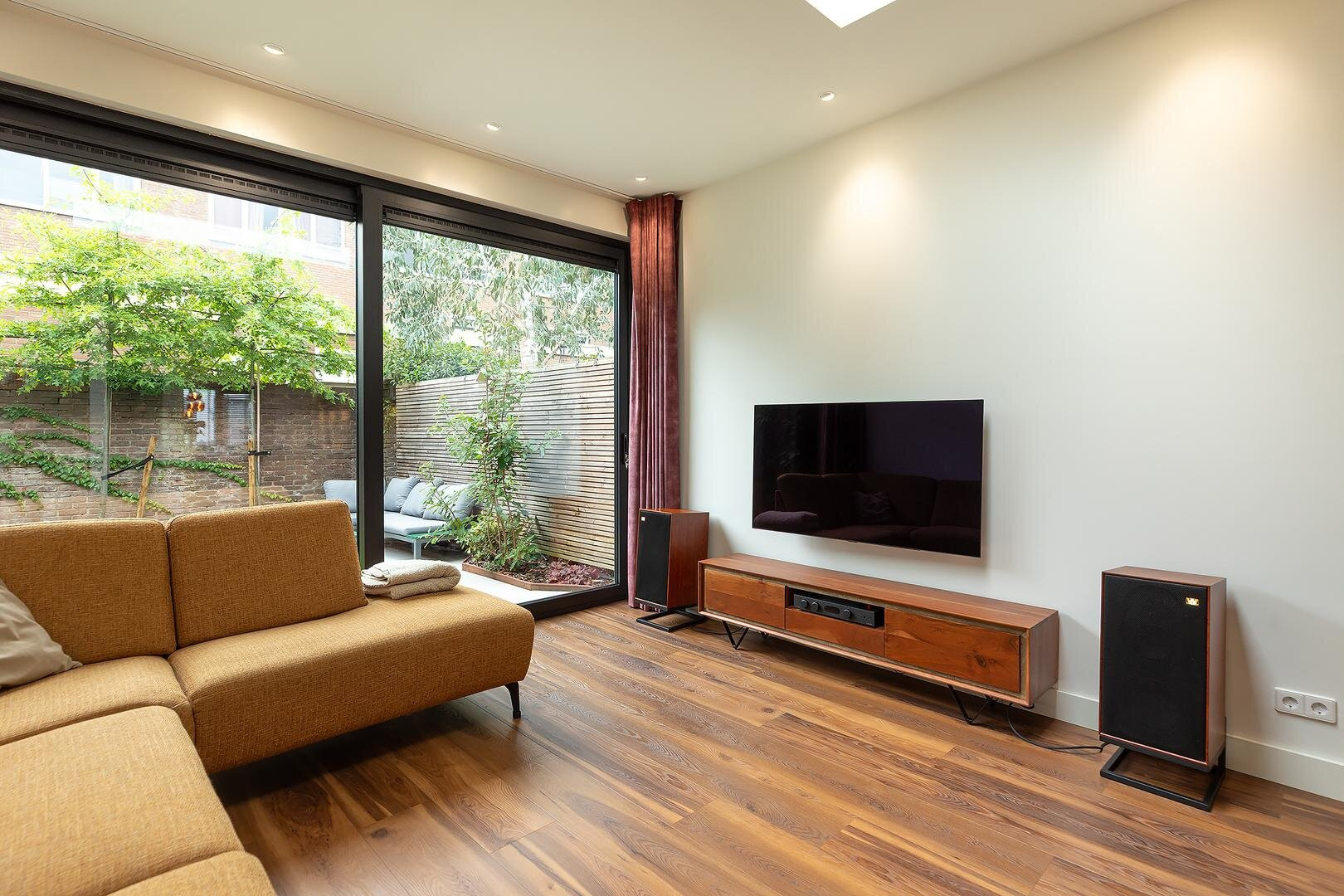 Tussenwoning te koop: Ruitersweg 28, Hilversum