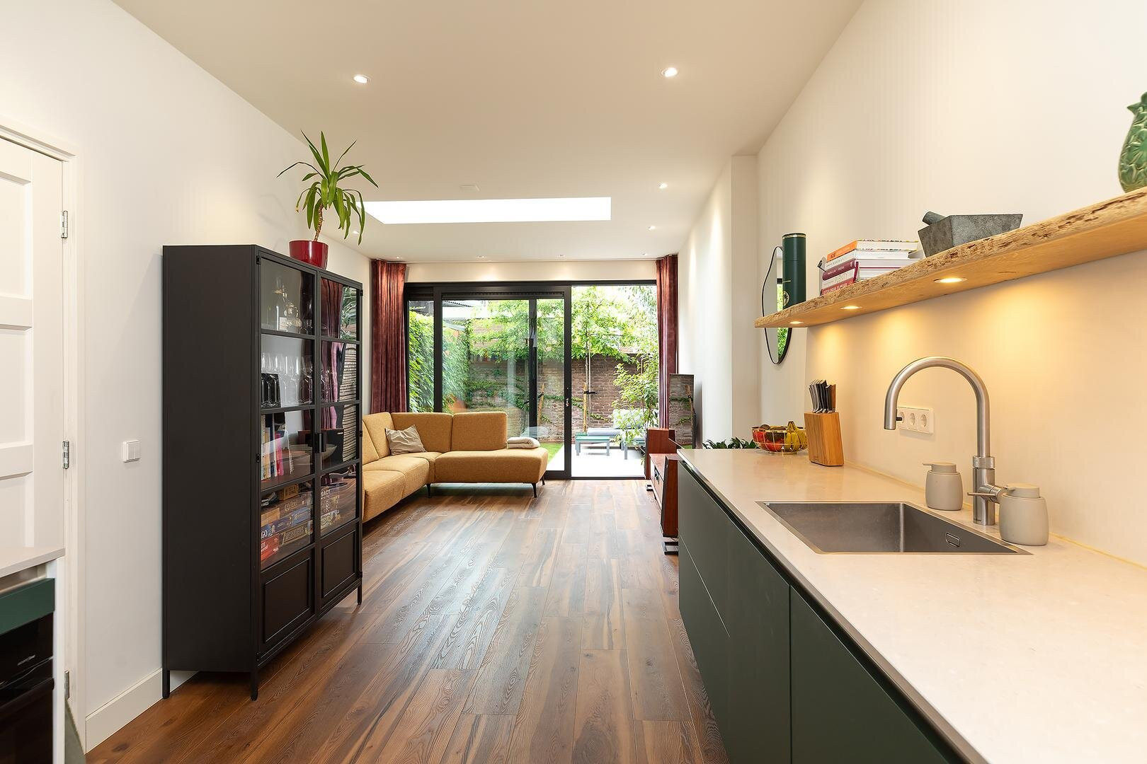Tussenwoning te koop: Ruitersweg 28, Hilversum