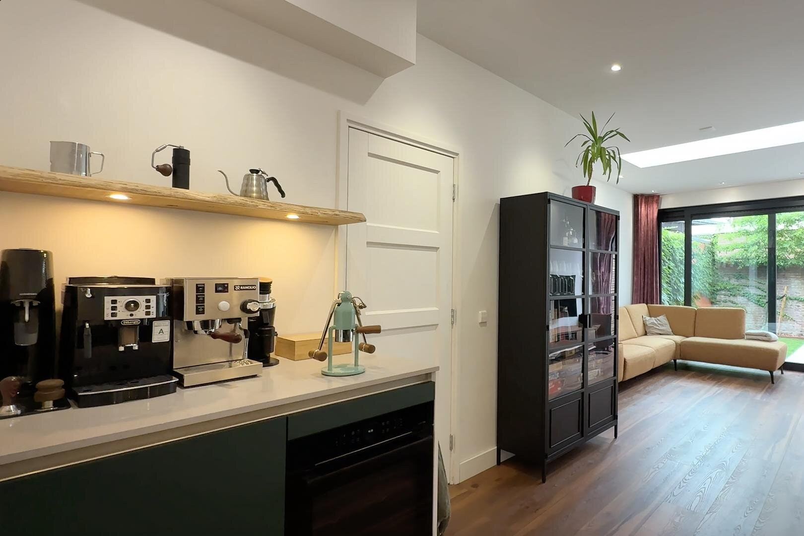 Tussenwoning te koop: Ruitersweg 28, Hilversum
