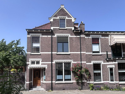 Kapelstraat 48