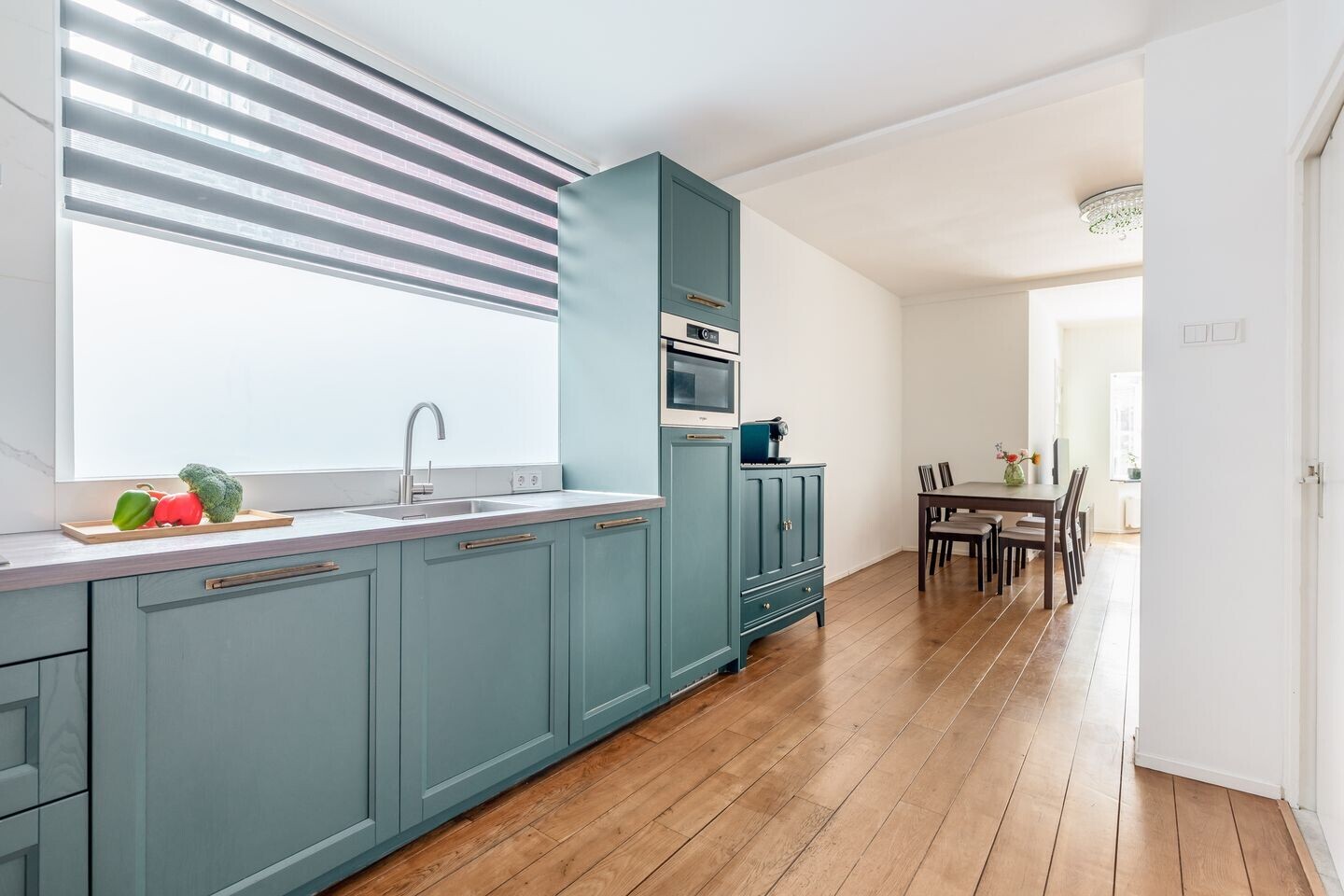 Hoekwoning te koop: Kerklaan 35, Hilversum