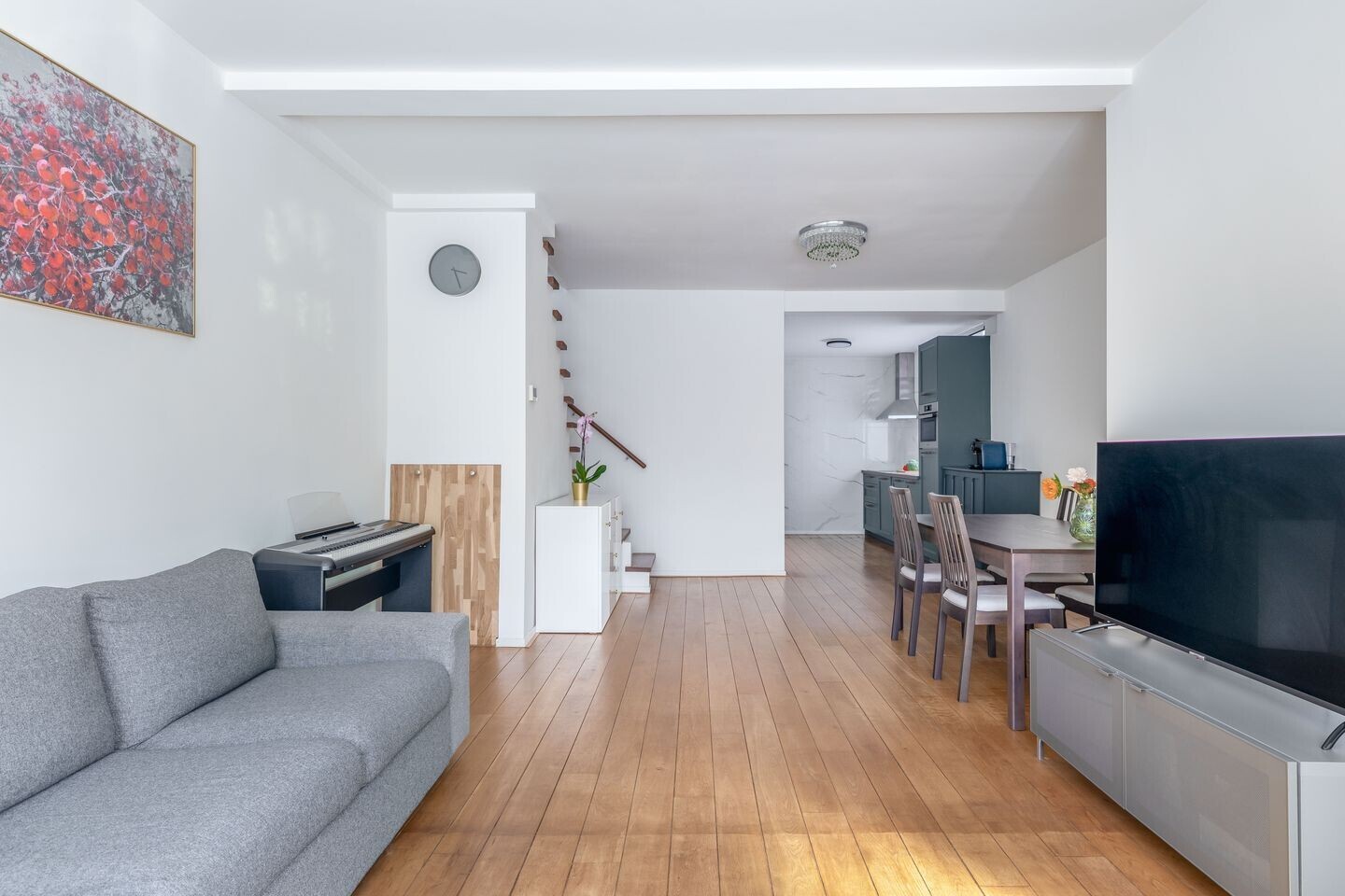 Hoekwoning te koop: Kerklaan 35, Hilversum