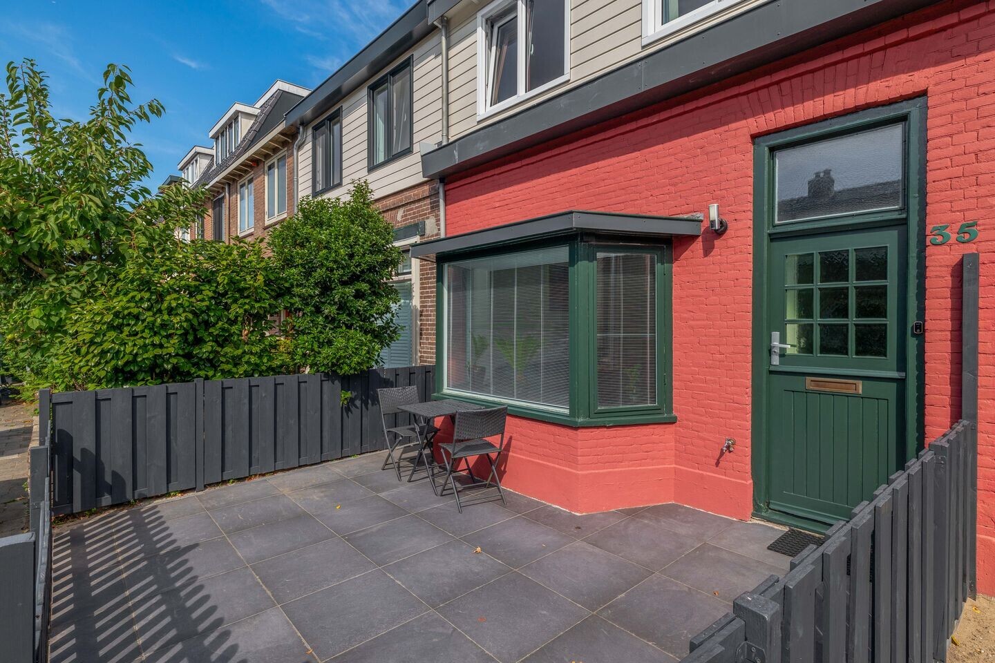 Hoekwoning te koop: Kerklaan 35, Hilversum