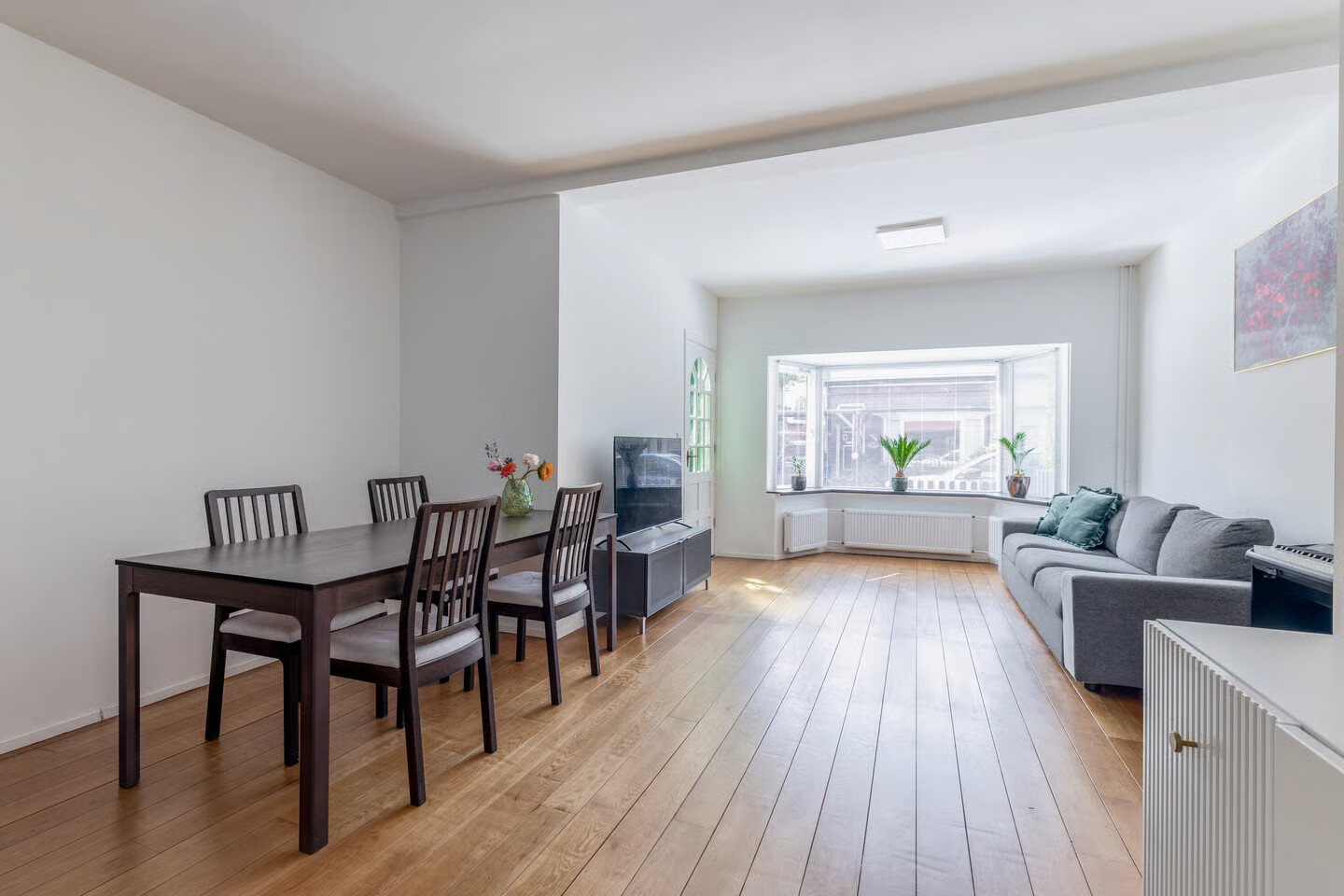 Hoekwoning te koop: Kerklaan 35, Hilversum