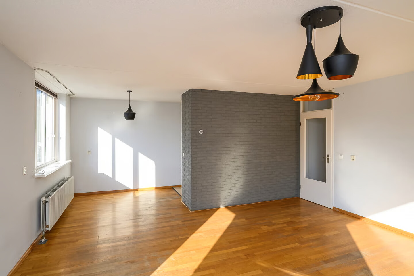 Appartement te koop: Van Linschotenlaan 77, Hilversum